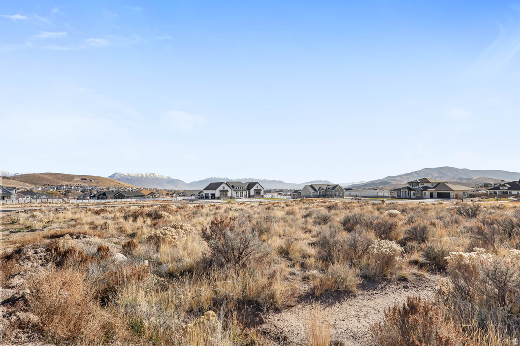 9709 N HIBISCUS LN Eagle Mountain, UT 84005