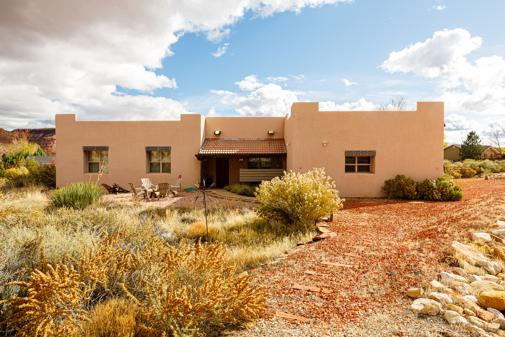 348 N GUNSMOKE PASS Kanab, UT 84741