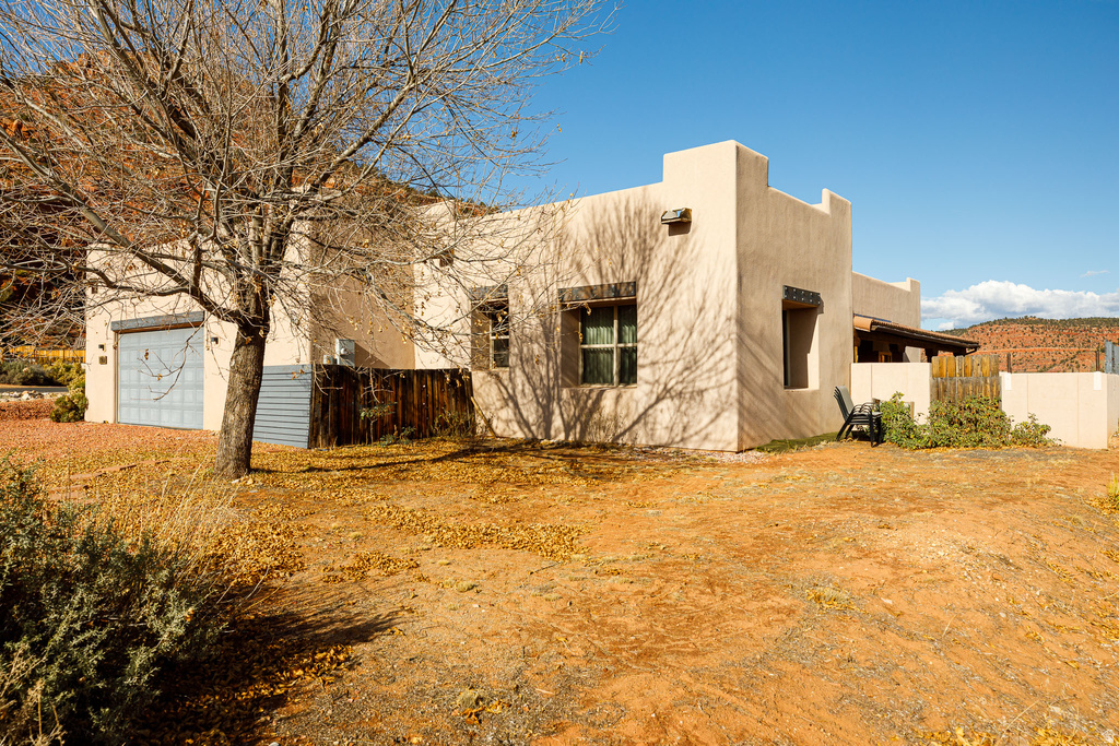 348 N GUNSMOKE PASS Kanab, UT 84741