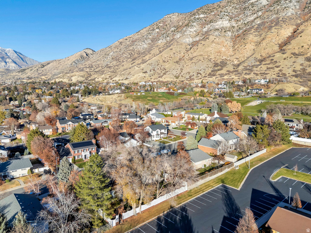 1096 E 2500 N Provo, UT 84604