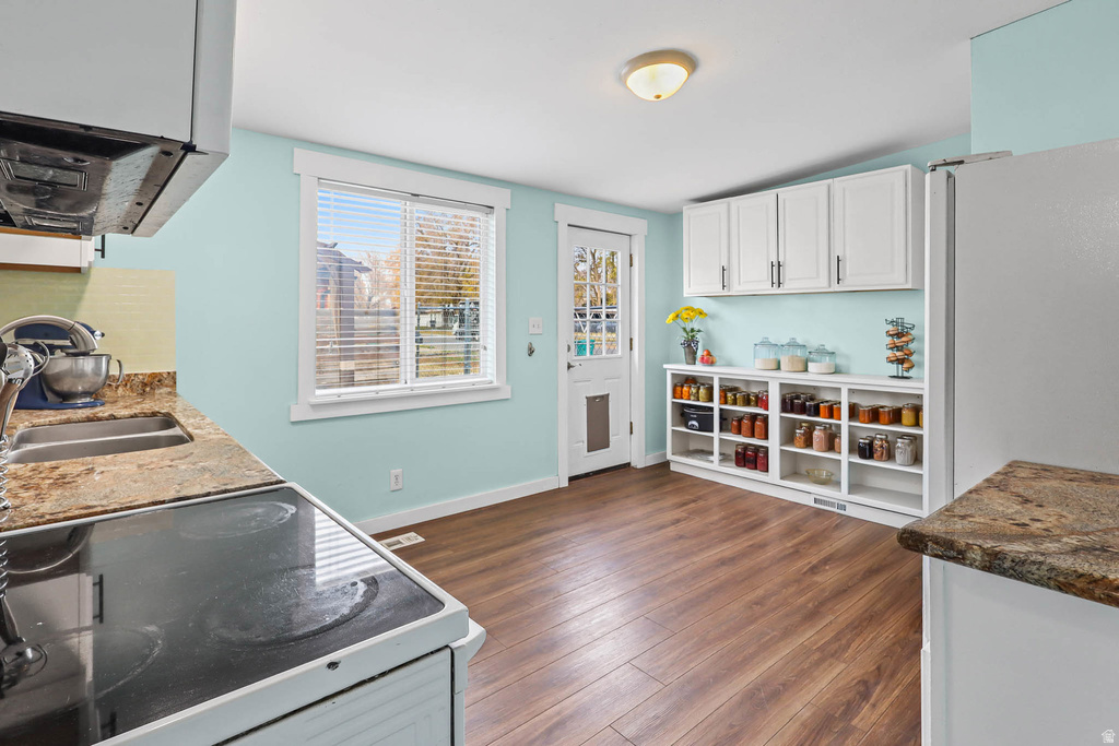 392 N ANN ST Clearfield, UT 84015