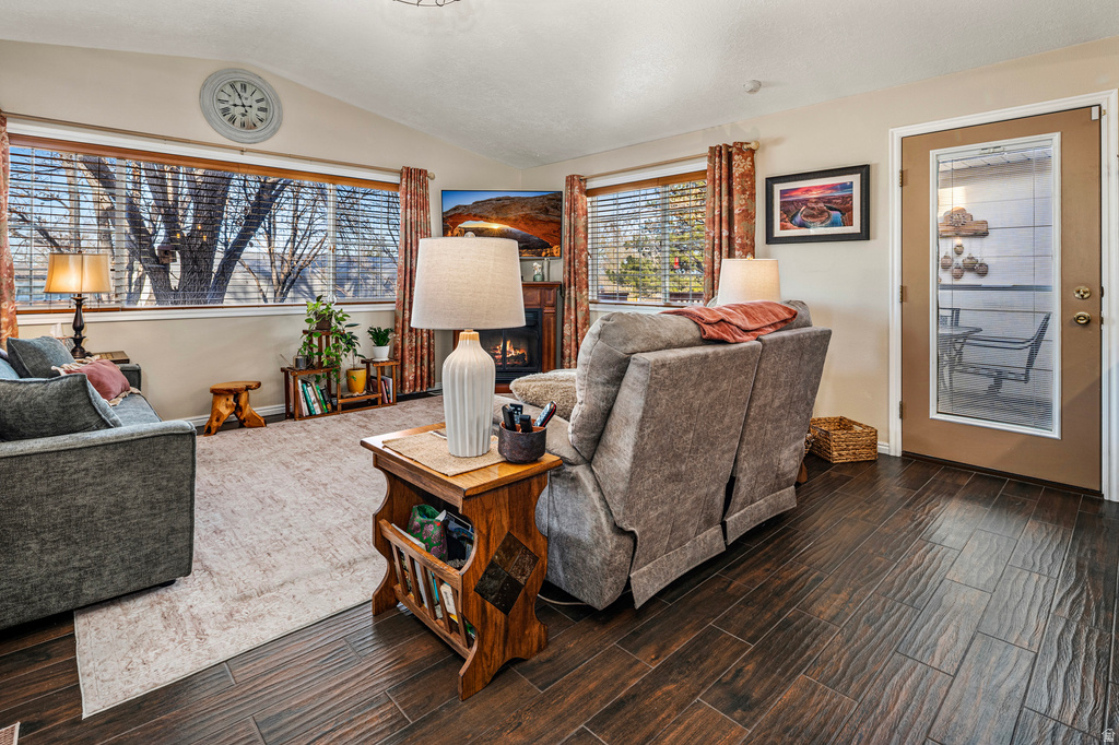 4725 N MULE TRAIN Enoch, UT 84721