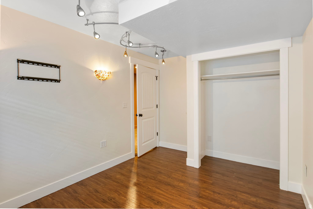 10426 S MILLERTON DR South Jordan, UT 84009