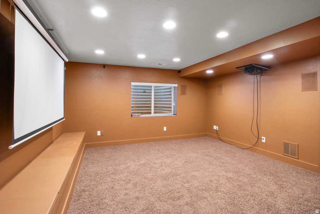 10426 S MILLERTON DR South Jordan, UT 84009