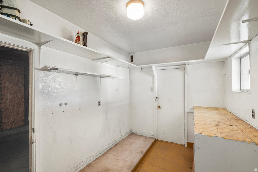 2232 S 1000 W Syracuse, UT 84075