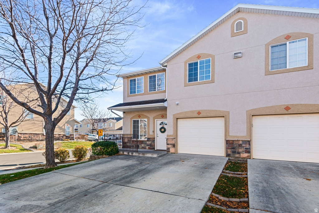 5527 W CALIENTE DR West Jordan, UT 84081