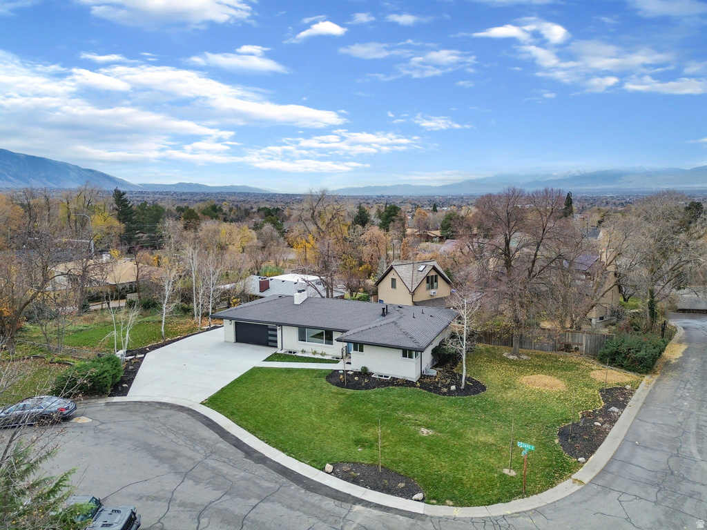 4386 S 2490 E Holladay, UT 84124