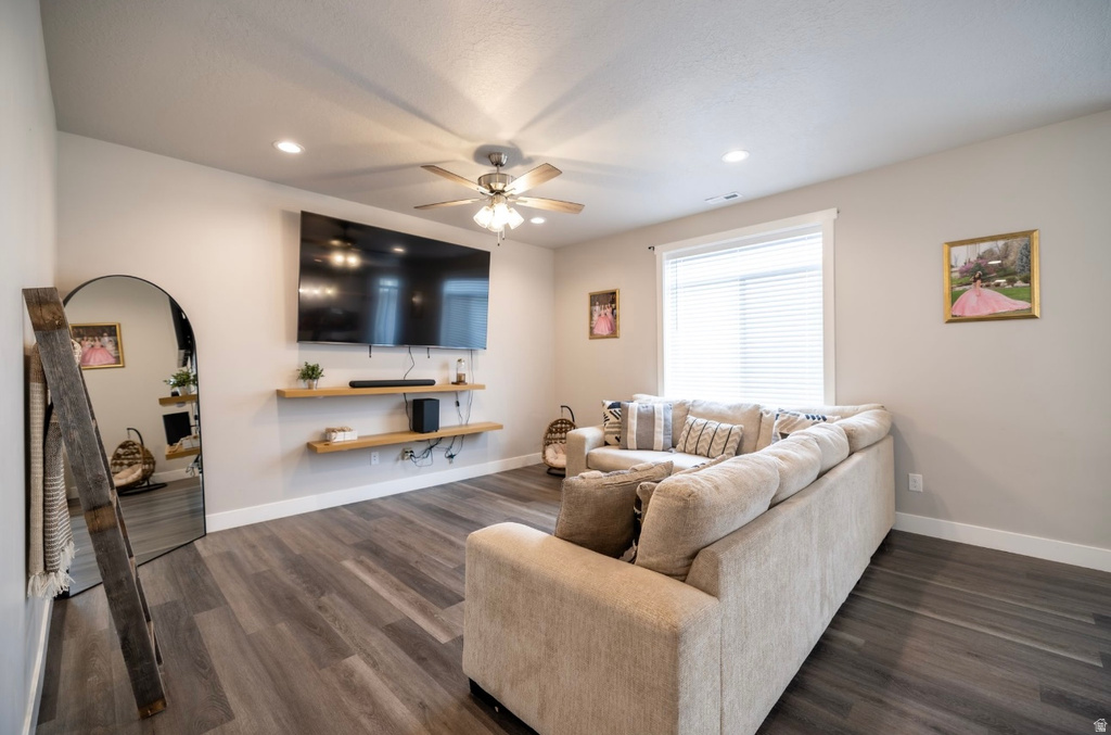 910 N 260 W Santaquin, UT 84655