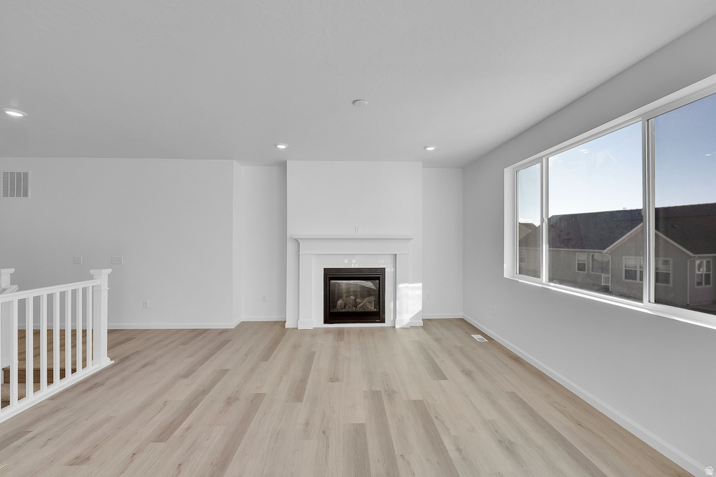 8655 N HALLORAN CT #1324 Lake Point, UT 84074