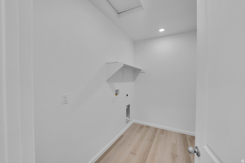 8655 N HALLORAN CT #1324 Lake Point, UT 84074