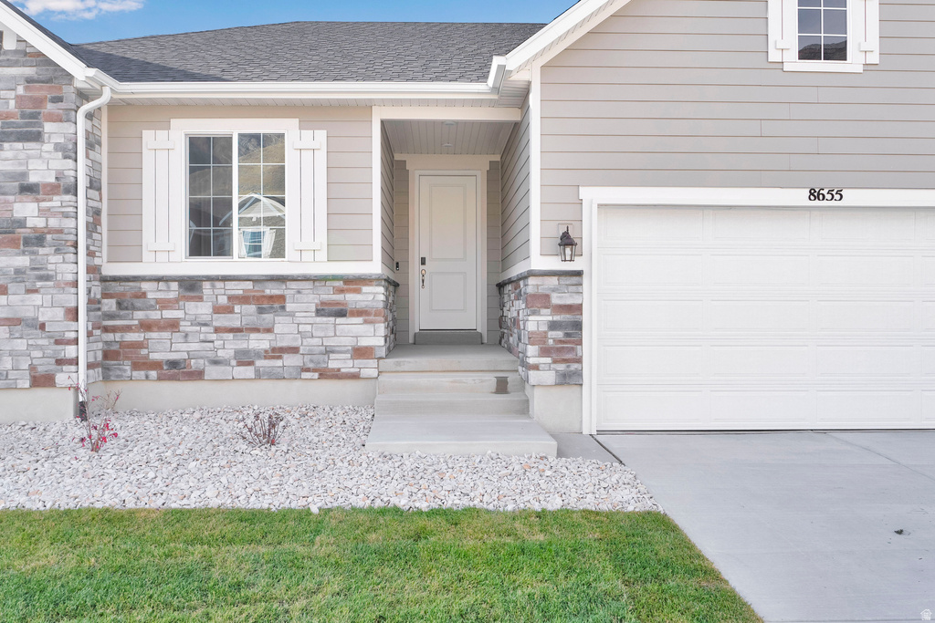 8655 N HALLORAN CT #1324 Lake Point, UT 84074