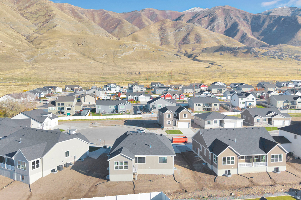 8655 N HALLORAN CT #1324 Lake Point, UT 84074