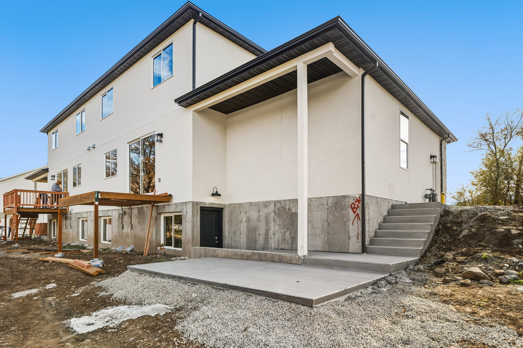 649 E 800 S Springville, UT 84663