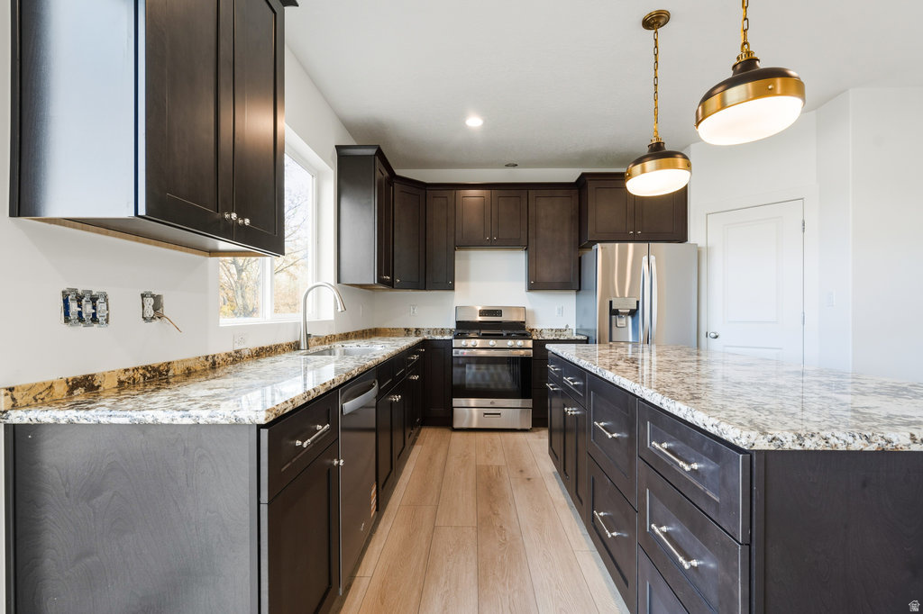 649 E 800 S Springville, UT 84663