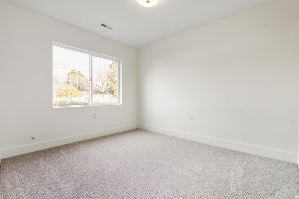 649 E 800 S Springville, UT 84663