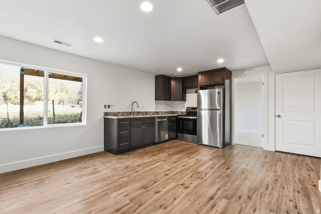 649 E 800 S Springville, UT 84663