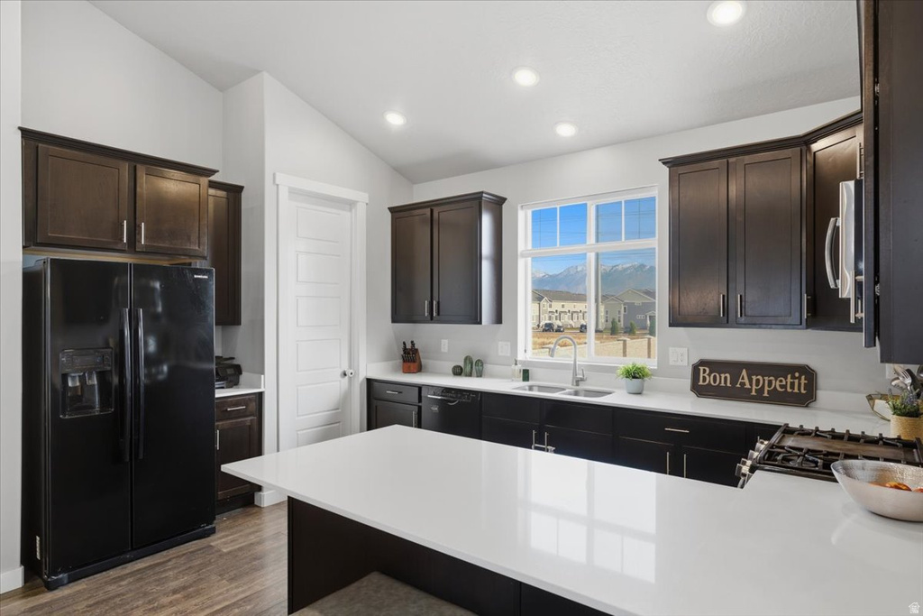 2326 N PENSTEMON WAY Lehi, UT 84048
