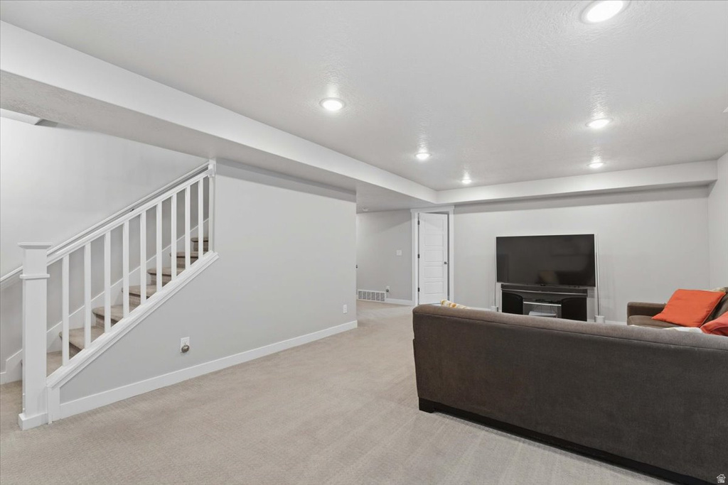 2326 N PENSTEMON WAY Lehi, UT 84048