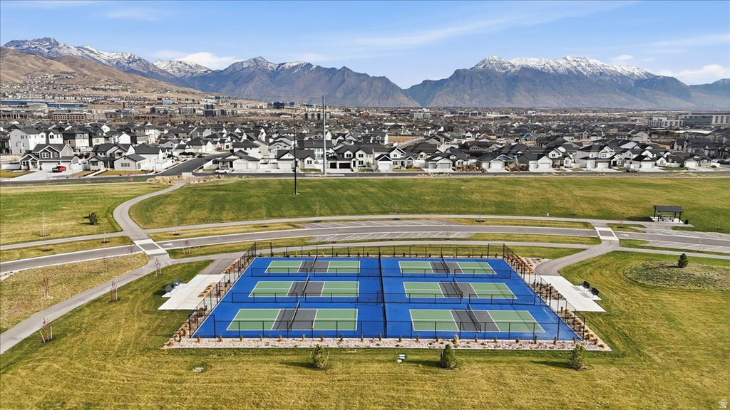 2326 N PENSTEMON WAY Lehi, UT 84048