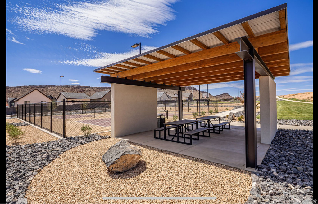 1626 S RIPPLE ROCK DR Washington, UT 84780