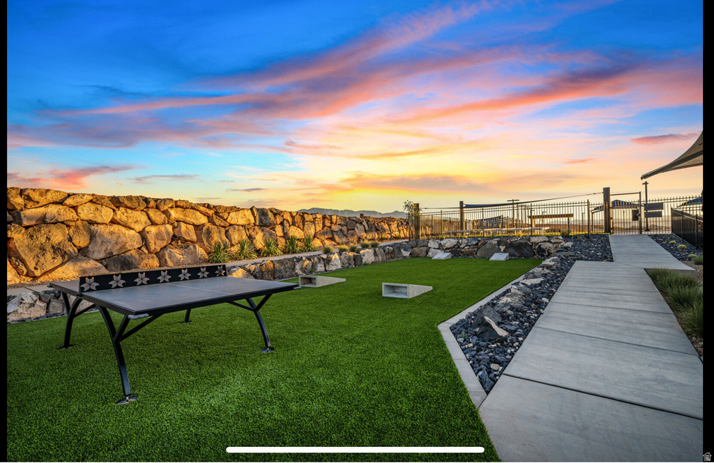 1626 S RIPPLE ROCK DR Washington, UT 84780