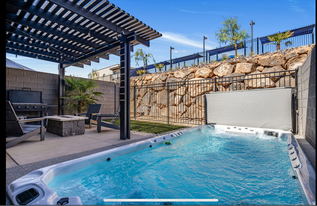 1626 S RIPPLE ROCK DR Washington, UT 84780