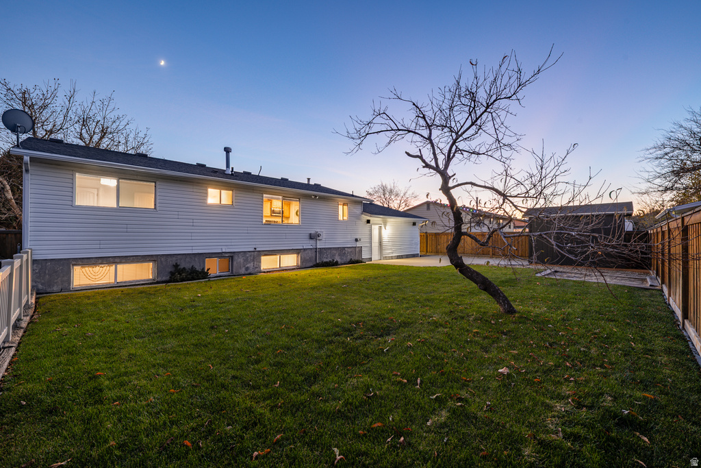 424 W 1700 N Lehi, UT 84043