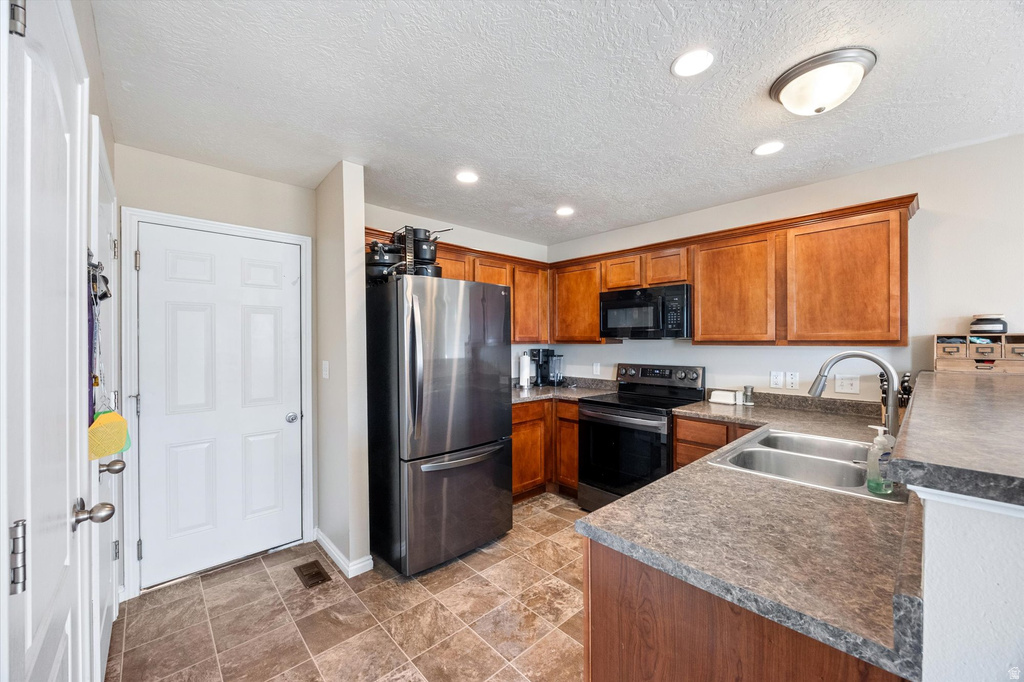 3732 N TUMWATER WEST DR Eagle Mountain, UT 84005