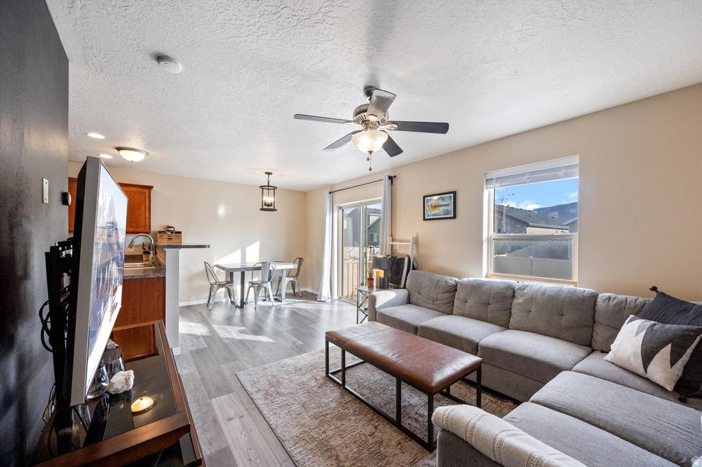 3732 N TUMWATER WEST DR Eagle Mountain, UT 84005