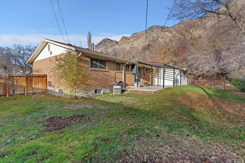 1102 E CAROLYN PL. Brigham City, UT 84302