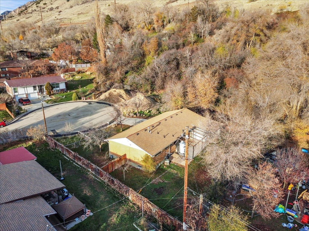 1102 E CAROLYN PL. Brigham City, UT 84302