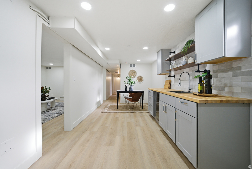 1637 E STAKER WAY Cottonwood Heights, UT 84121