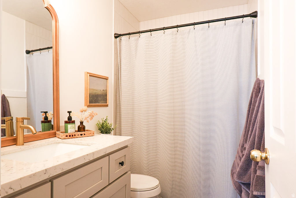 943 W 60 N Layton, UT 84041