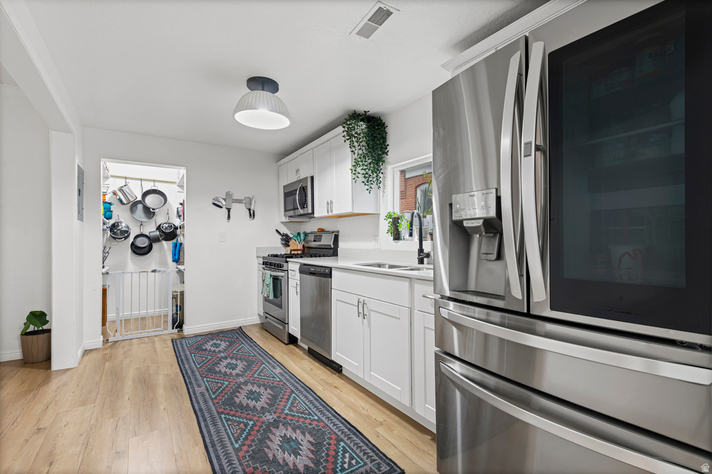 1038 W 300 S Salt Lake City, UT 84104