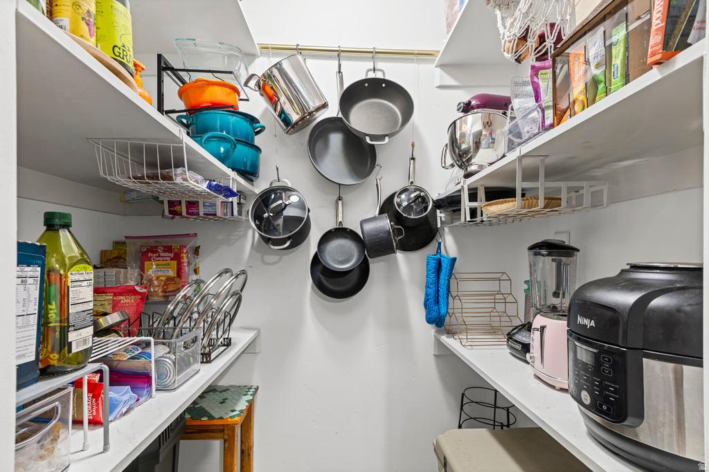 1038 W 300 S Salt Lake City, UT 84104