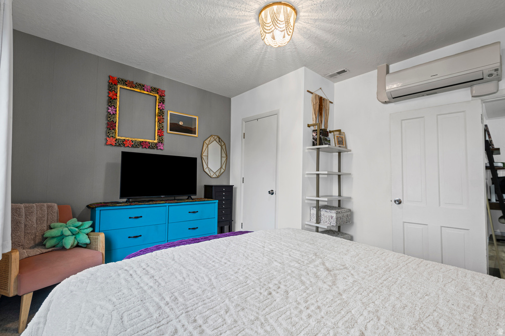 1038 W 300 S Salt Lake City, UT 84104