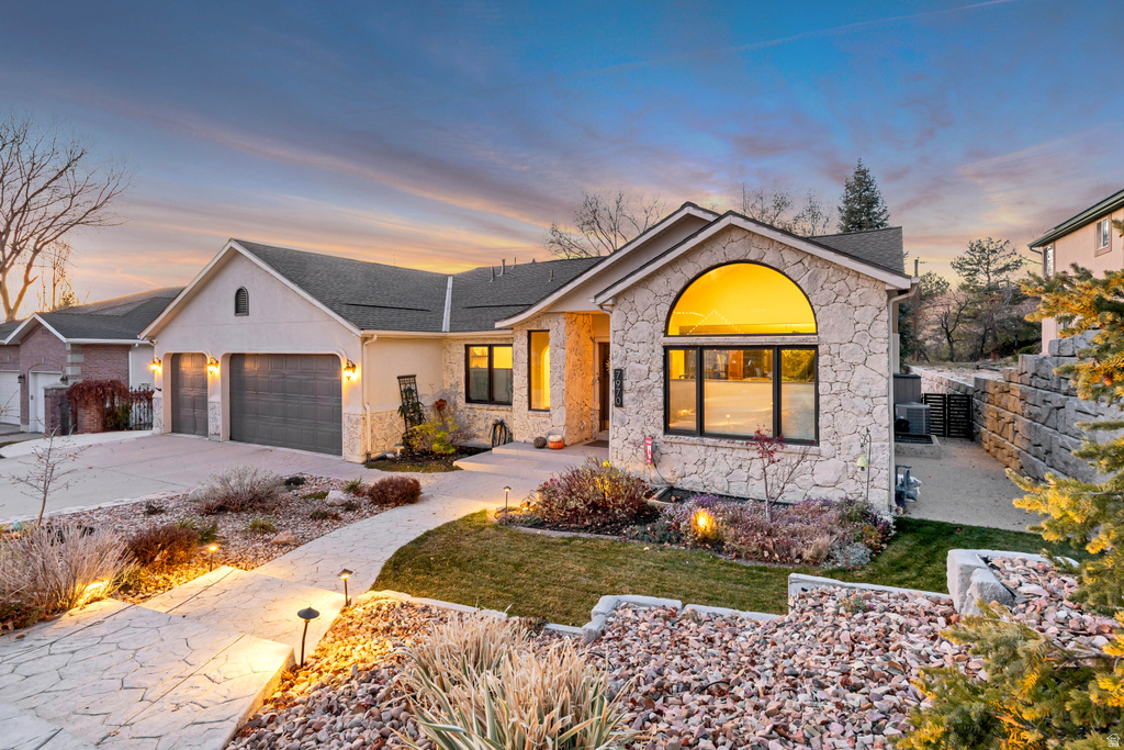 7970 S GRAND VISTA WAY Cottonwood Heights, UT 84121