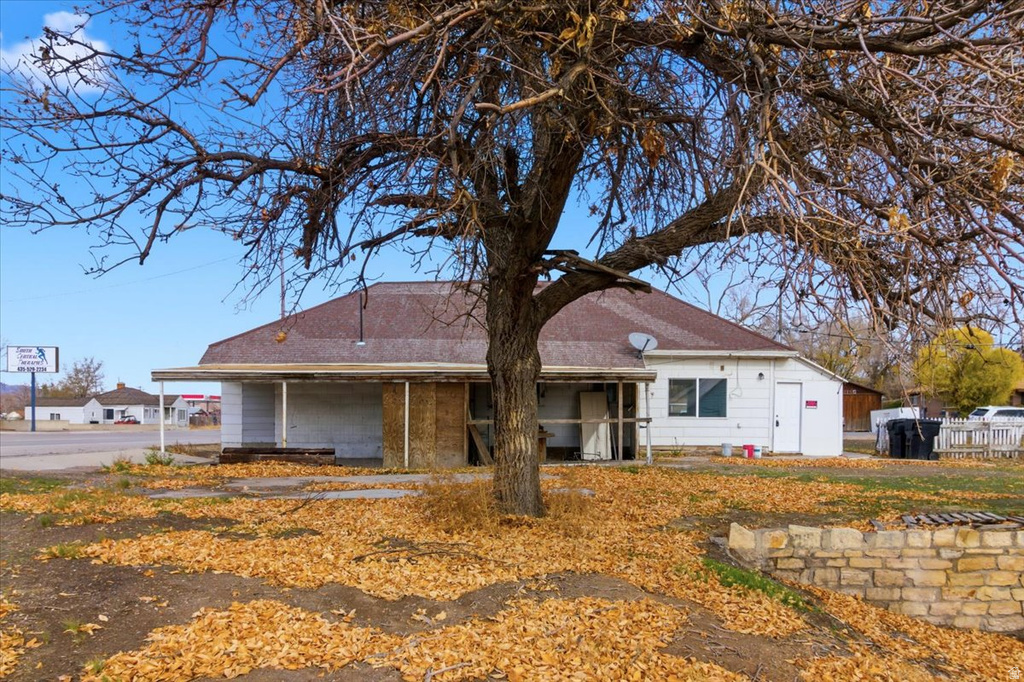 12 E 200 S Salina, UT 84654