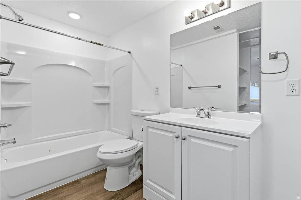 12 E 200 S Salina, UT 84654