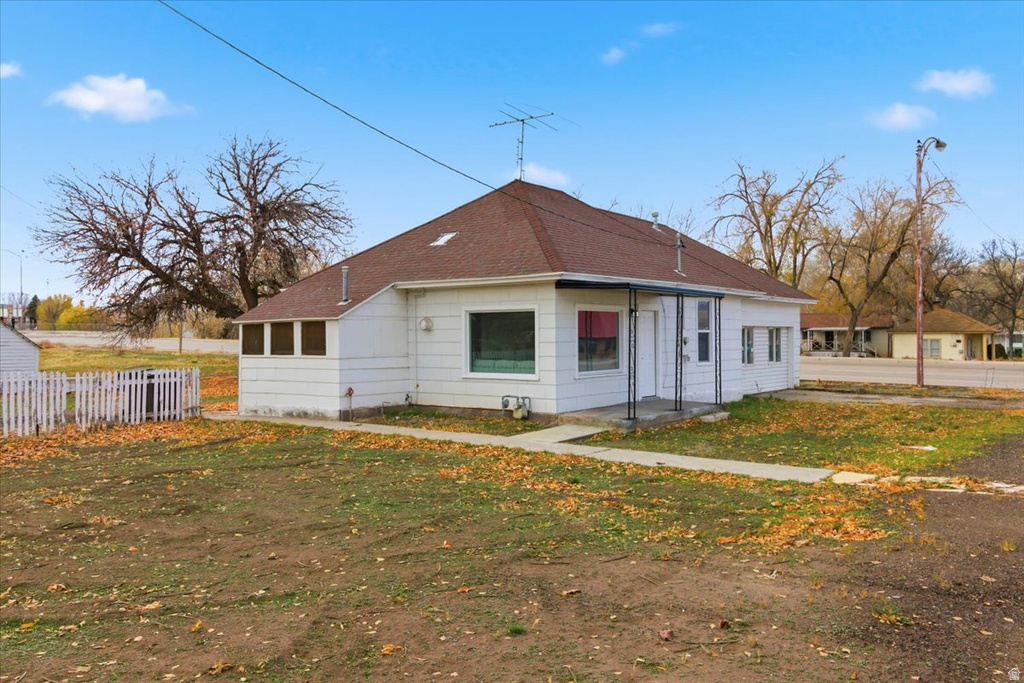 12 E 200 S Salina, UT 84654