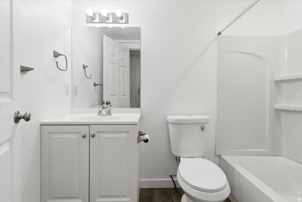 12 E 200 S Salina, UT 84654