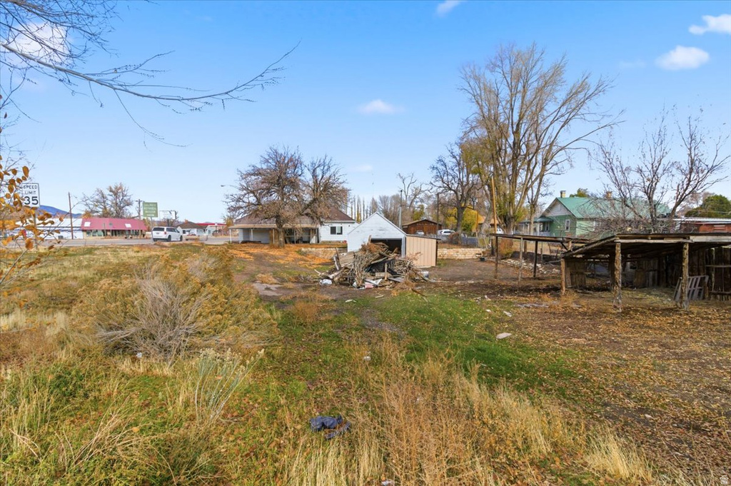 12 E 200 S Salina, UT 84654