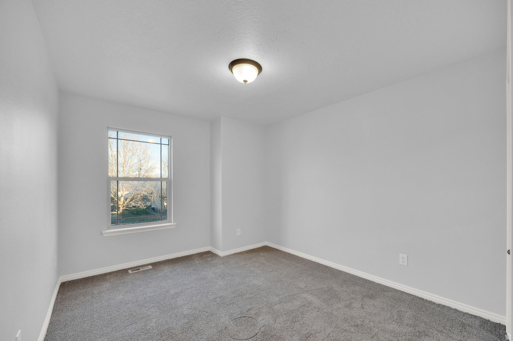 7881 N CEDAR CREST RD Eagle Mountain, UT 84005