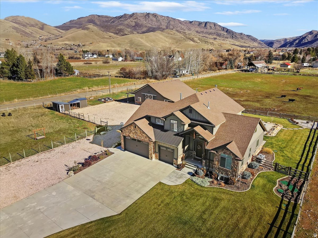 560 S 8600 E Huntsville, UT 84317
