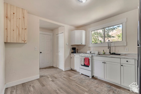 1220 N HILLSIDE DR Genola, UT 84655