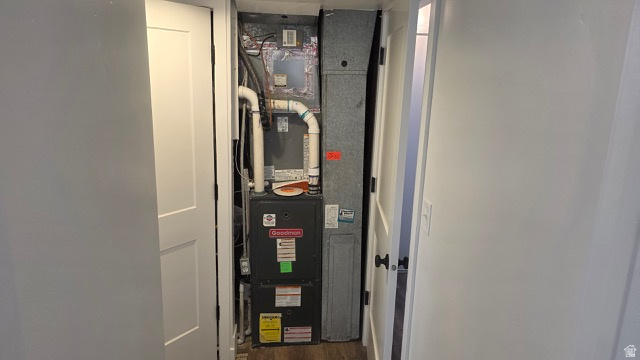 833 N STARCREST DR Salt Lake City, UT 84116