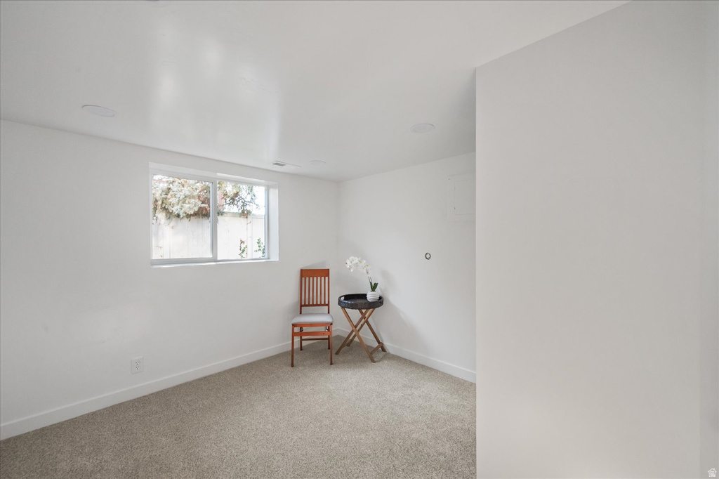 833 N STARCREST DR Salt Lake City, UT 84116