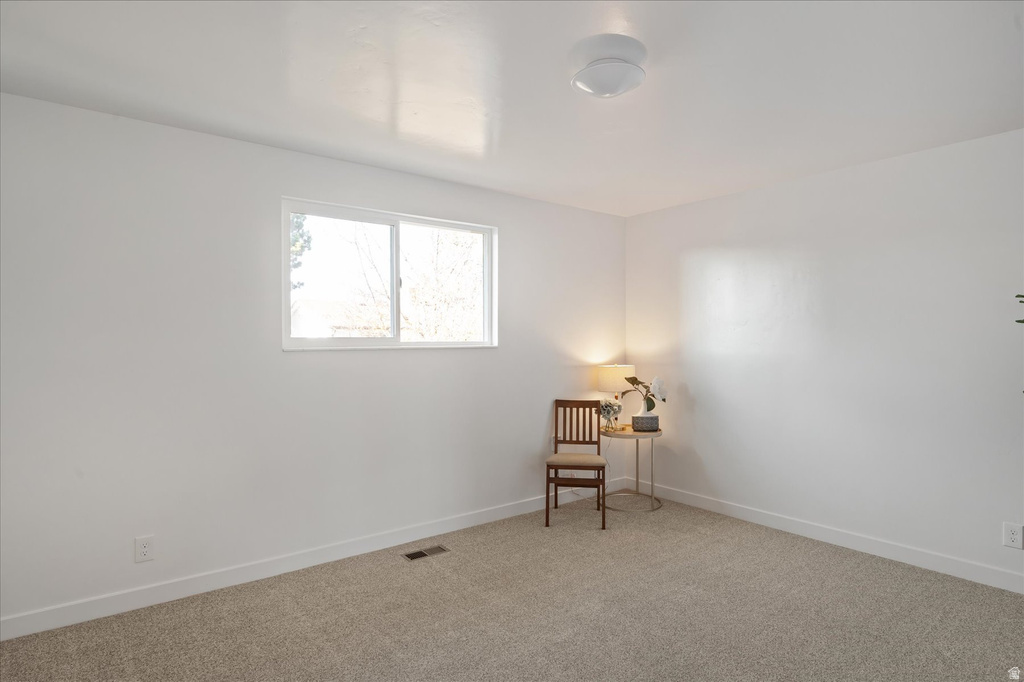 833 N STARCREST DR Salt Lake City, UT 84116