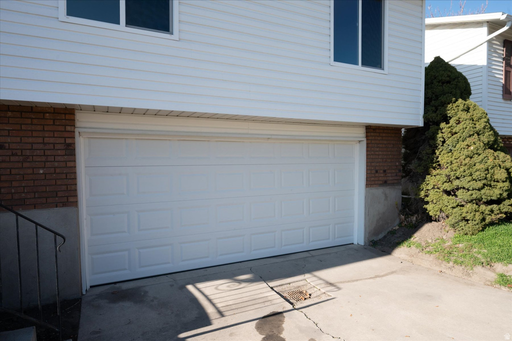 833 N STARCREST DR Salt Lake City, UT 84116