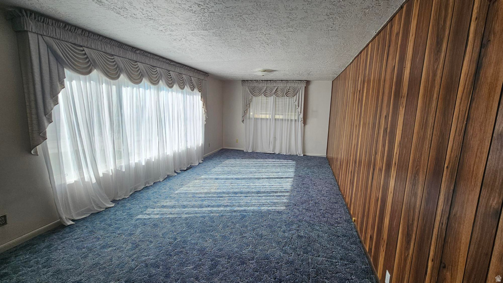 2078 W 5600 S Roy, UT 84067